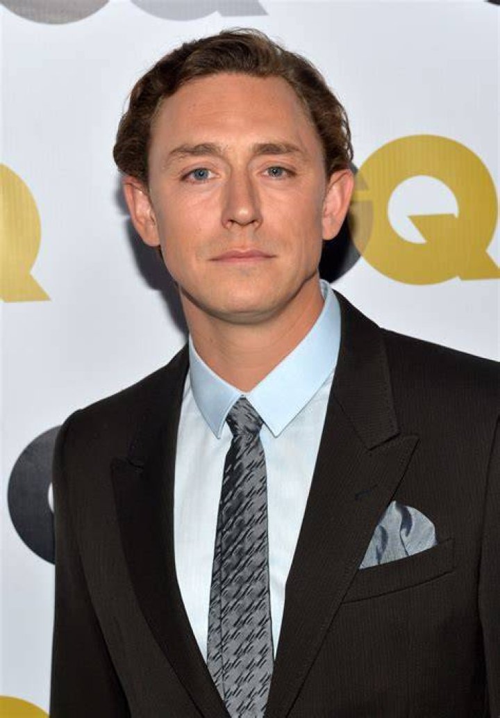 JJ Feild Jj field, Hot british actors, Beautiful men