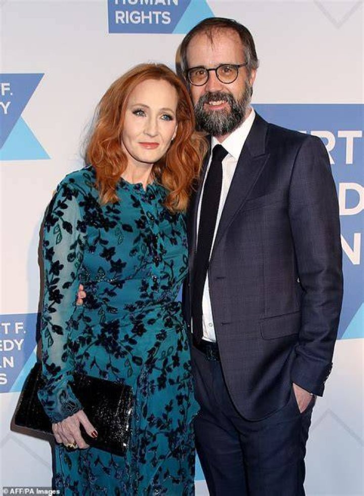 JK Rowling offers rare insight into her marriage to husband Neil Murray