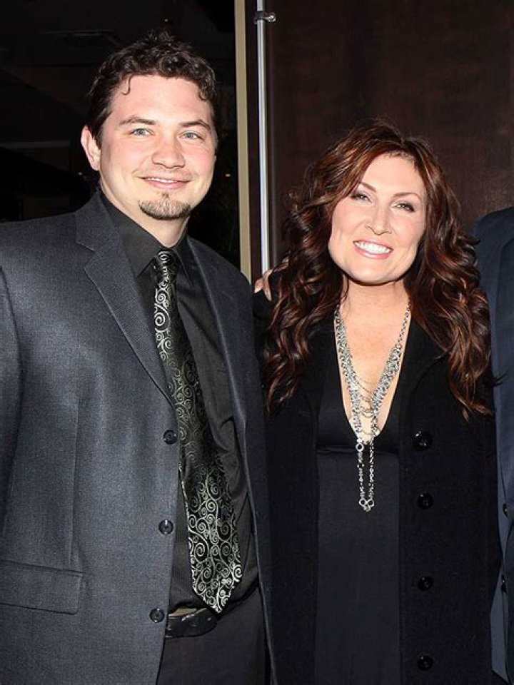 Jo Dee Messina&rsquo;s Husband What To Know About Chris Deffenbaugh