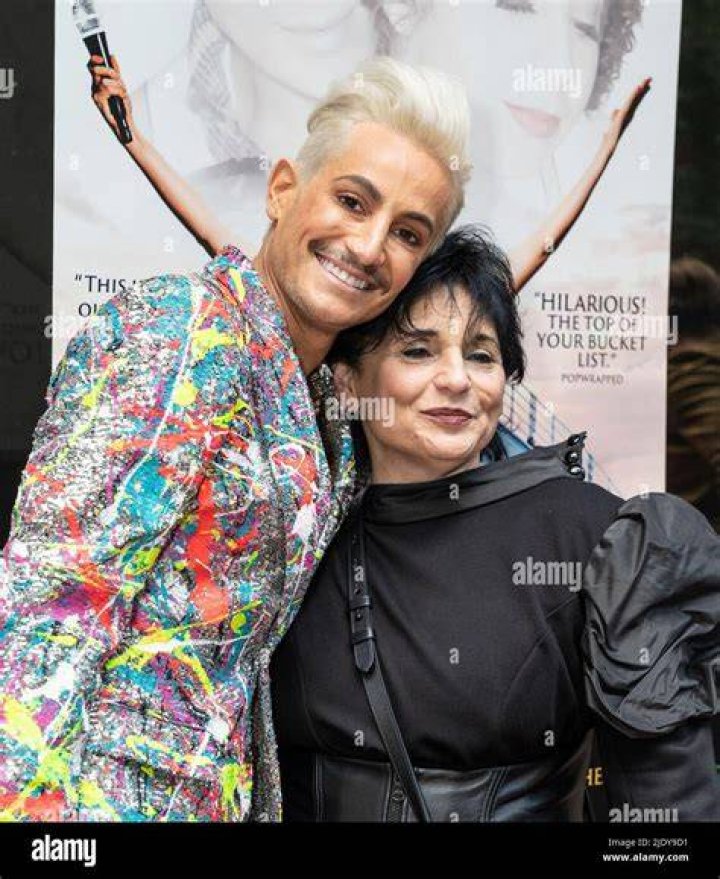 Joan Grande image