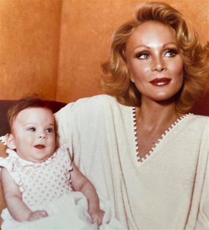 Jocelyn Wildenstein Socialite and Heiress Famous for Plastic Surgery