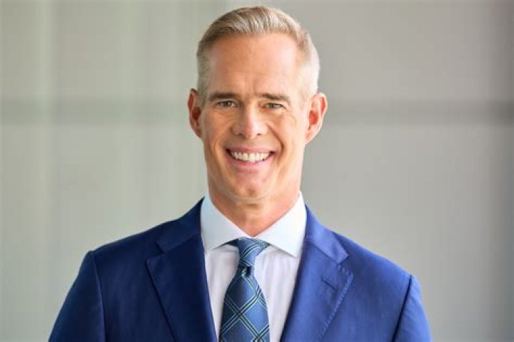 Joe Buck's Wife Michelle is a Former NFL Cheerleader (As Was His First