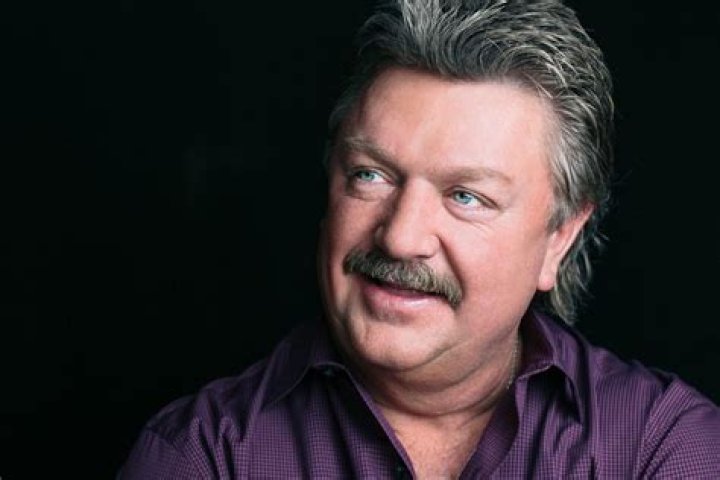 Joe Diffie's Wife Tara Shares Their Final Photo Together