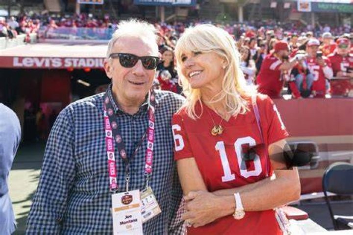 Joe Montana Wife Who Is Jennifer? How Did They Stop a Kidnapping
