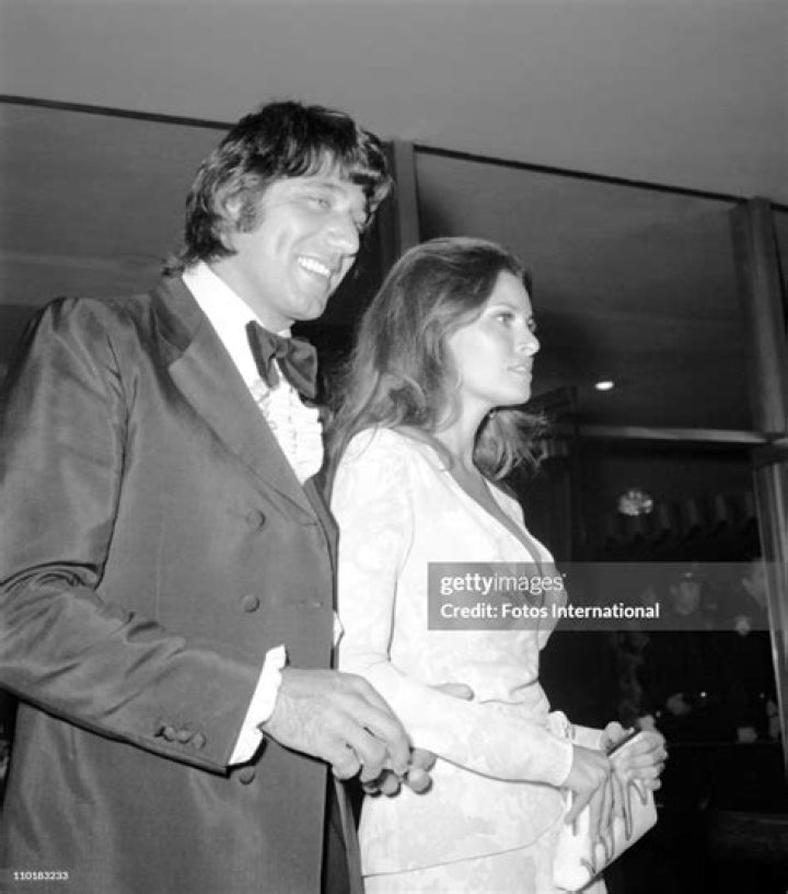 Joe Namath & Raquel Welch Raquel welch, Raquel, Joe namath