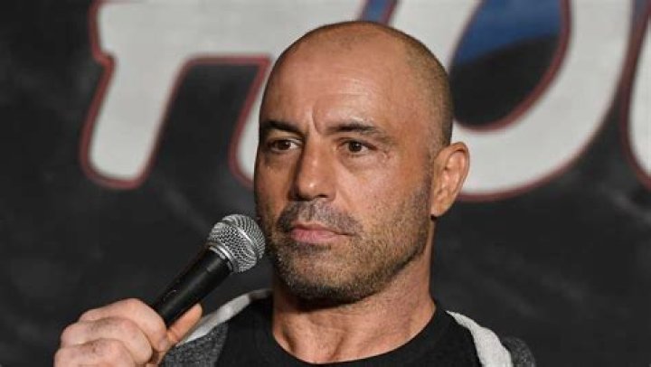 Joe Rogan apologizes for racial slur after video surfaces AP News