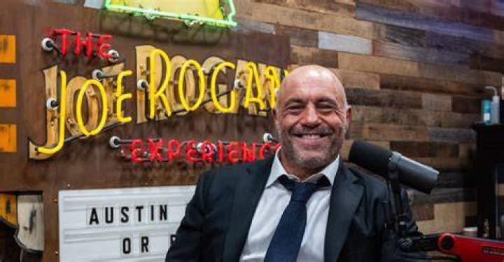 Joe Rogan says Twitter has way for people to "expose their