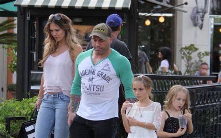 Joe Rogan Wife And Kids Who Is Joe Rogan S Wife Jessica Here S