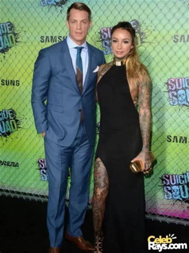 Joel Kinnaman Height, Weight, Age, Girlfriend, Family, Facts, Biography