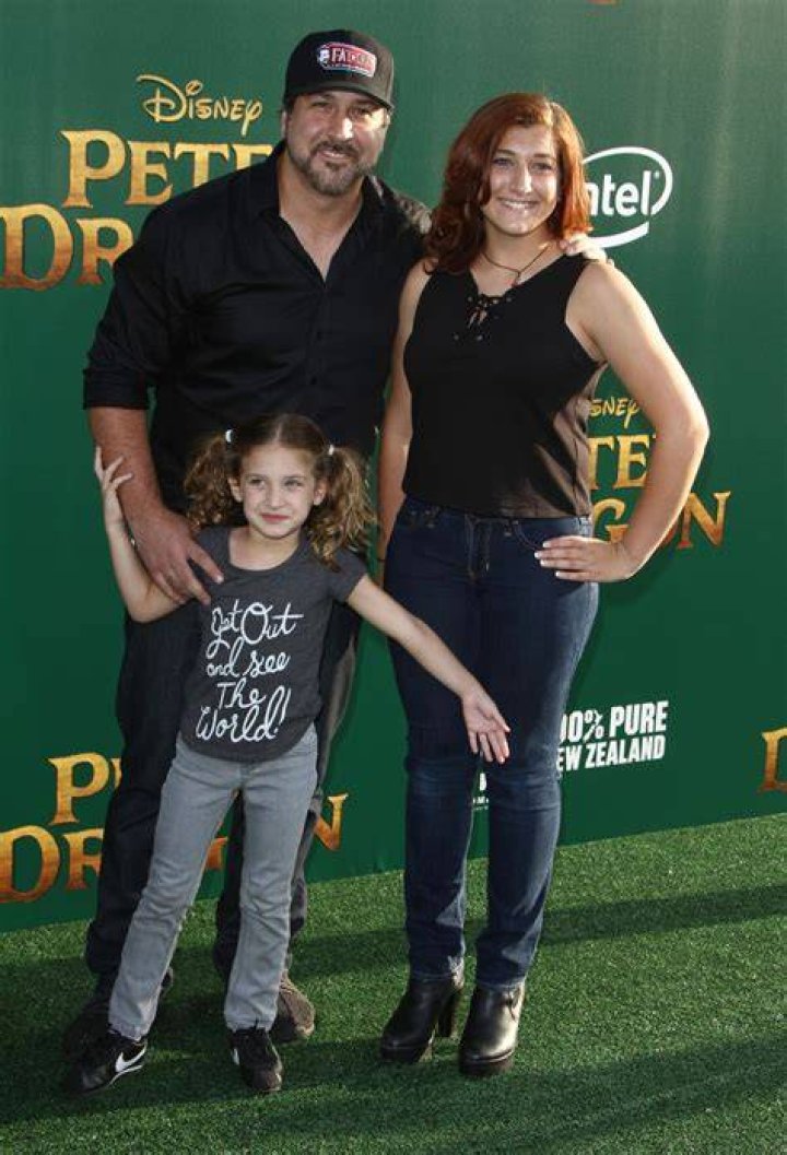 Joey Fatone avec sa femme Kelly Baldwin et sa fille Briahna Joely