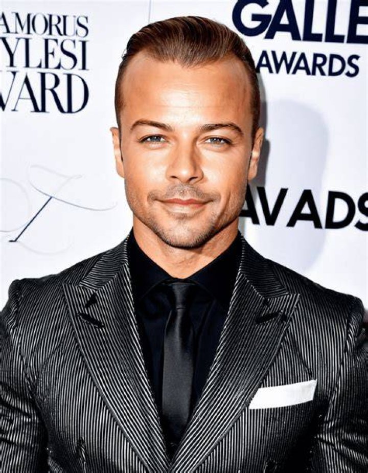 Joey Lawrence 'Celebrity Family Feud' 5 Fast Facts You Need to Know