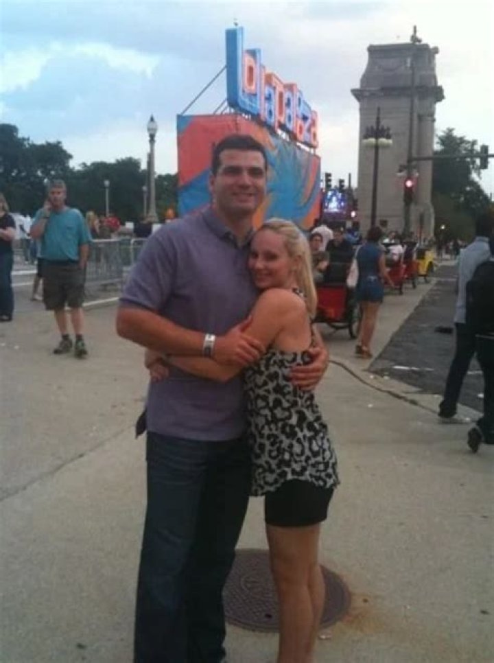 Joey Votto is not Married to Wife. Dating Girlfriend Jeanne Paulus