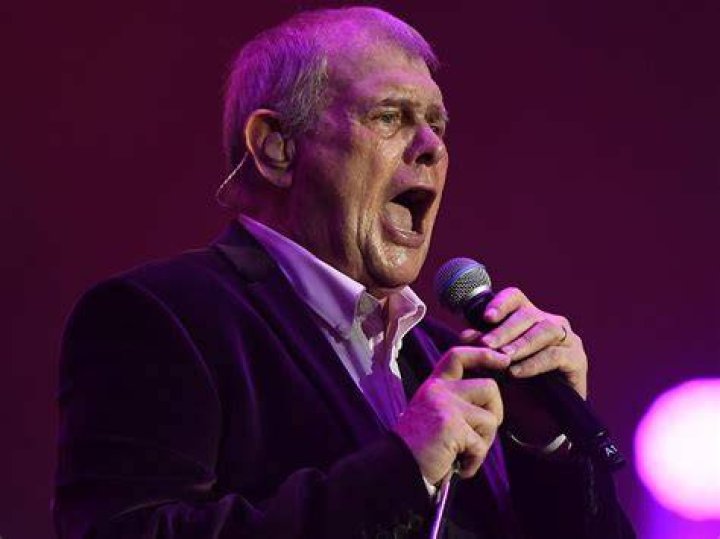 John Farnham likely to spend &lsquo;weeks&rsquo; in hospital, will have tube put in