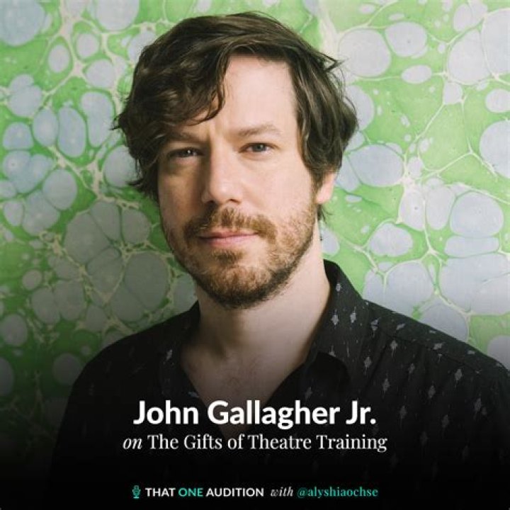 John Gallagher Jr.'s Thrilling Love Life Unveiled