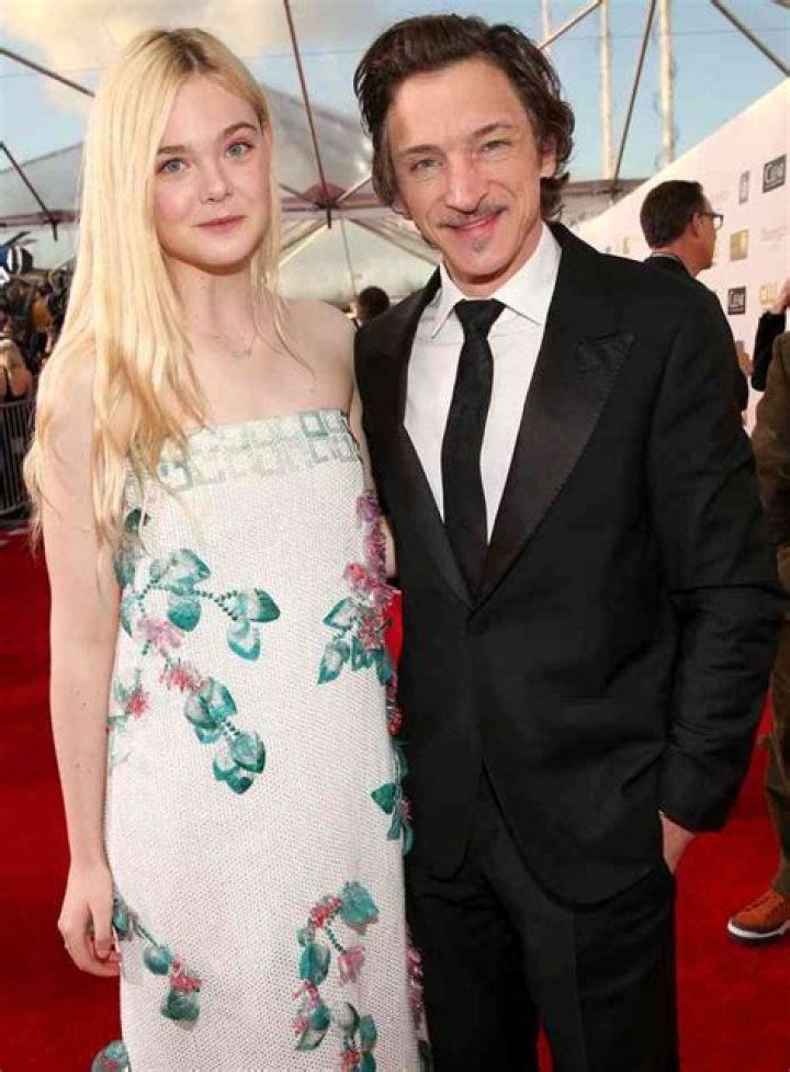 John Hawkes Net Worth, Height, Age, Affairs, Career, and More