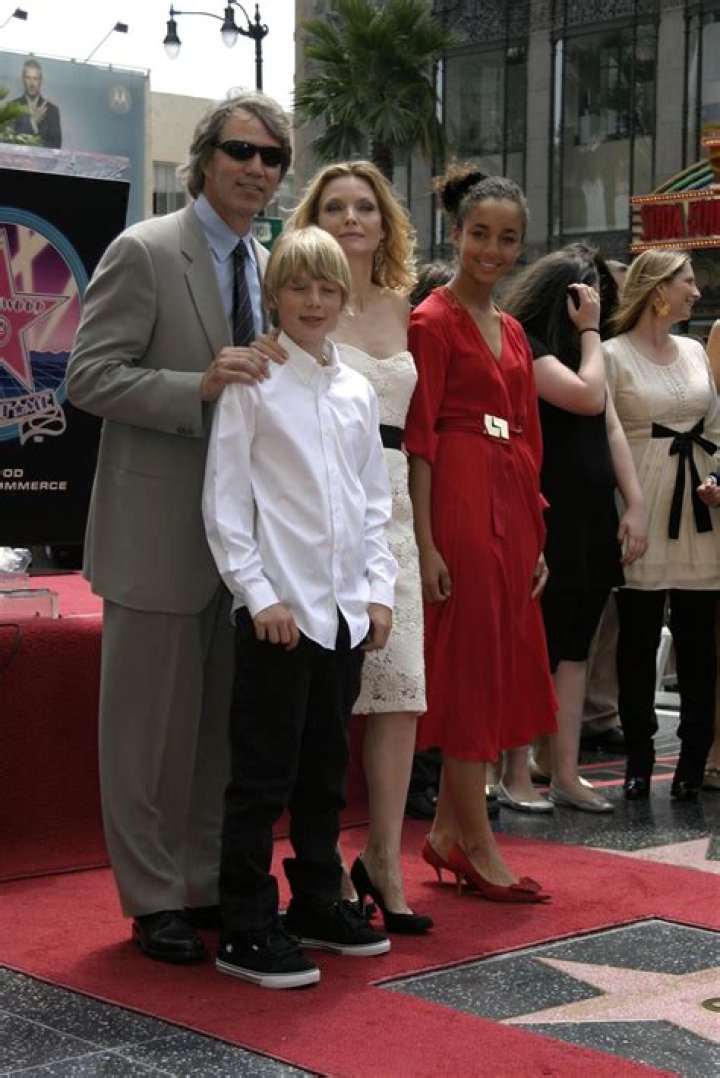 John Henry Kelley & His Sister Are Michelle Pfeiffer&rsquo;s Kids &mdash; What to