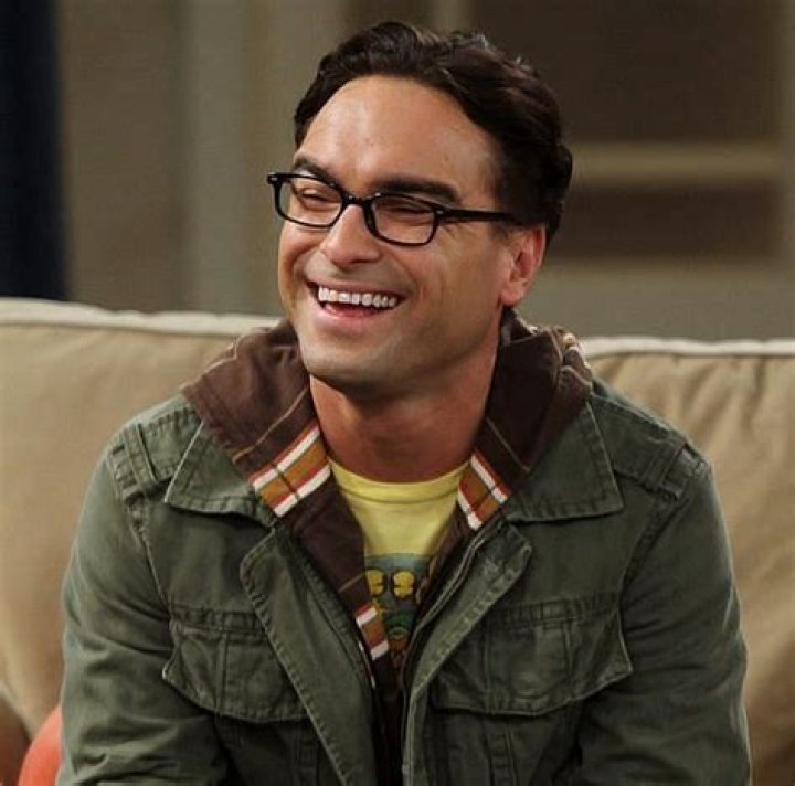 Johnny Galecki Net Worth 2023 Movie Career Home Age