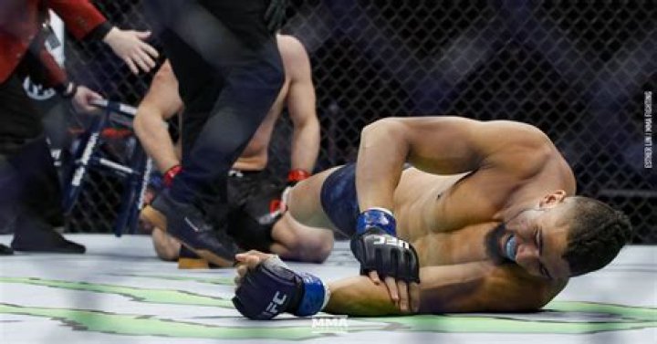 Johnny Walker to fight Misha Cirkunov at UFC 235