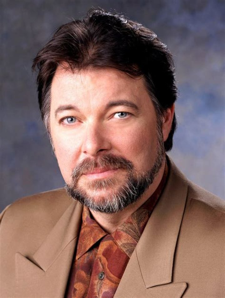Jonathan Frakes (Wiki) Jonathan Frakes Height, Early Life, Net Worth