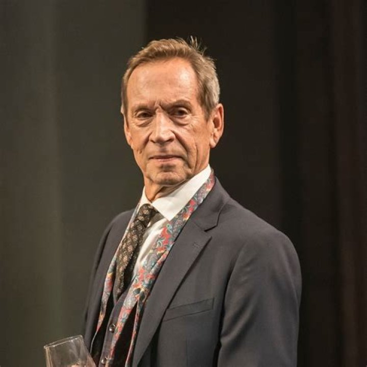 Jonathan Hyde Net Worth 2023 Movies and TV Shows Height Age