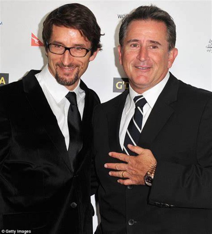 Jonathan LaPaglia says he didn't attend his brother Anthony's wedding