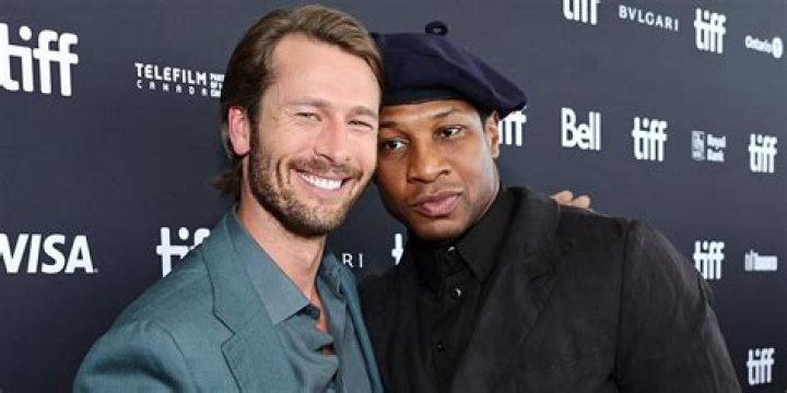 Jonathan Majors On Getting Naked With Glenn Powell In A Bathhouse
