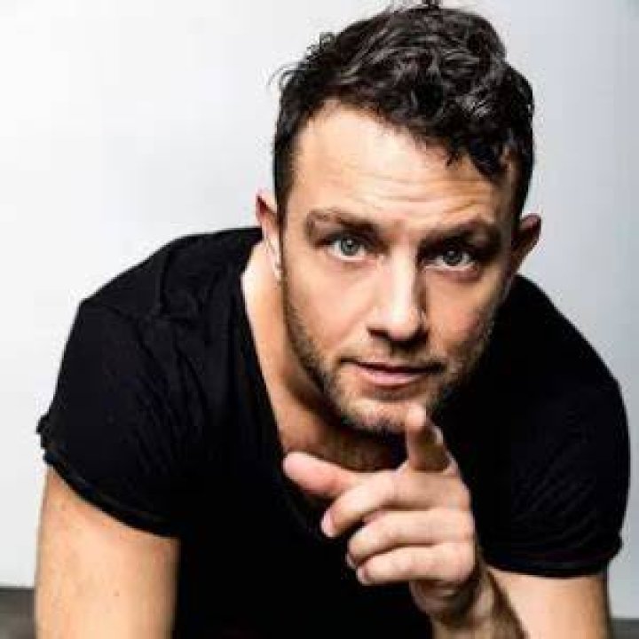 Jonathan Sadowski Age, Net Worth, Girlfriend, Family and Biography