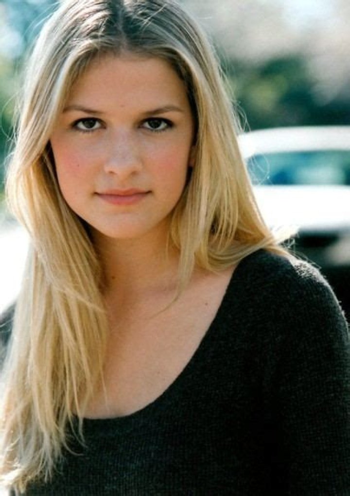 JordanClaire Green (31 October 1991, Terceira, A&ccedil;ores, Portugal