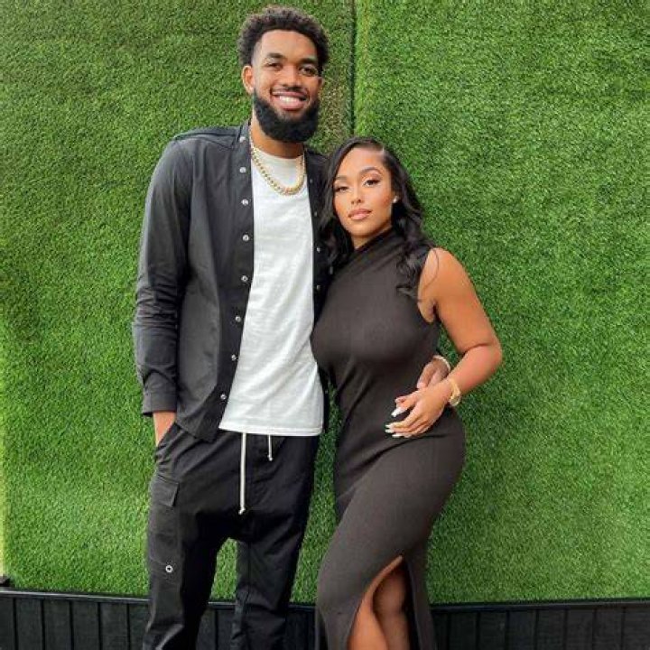 Jordyn Woods Honors Boyfriend KarlAnthony Towns' Late Mother