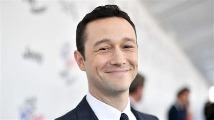 Joseph GordonLevitt Ties the Knot TIME