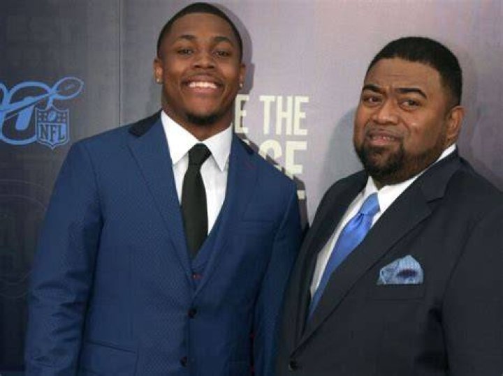 Josh Jacobs Parents Marty And Lachelle Jacobs Siblings & Family