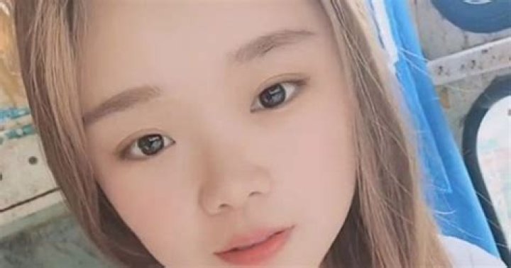 Joven influencer muere al caer de casi 50 metros mientras grababa video