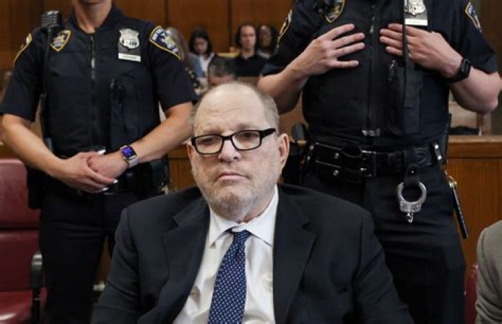 Judge gives deadlocked jury another day to decide fate of reputed mob boss