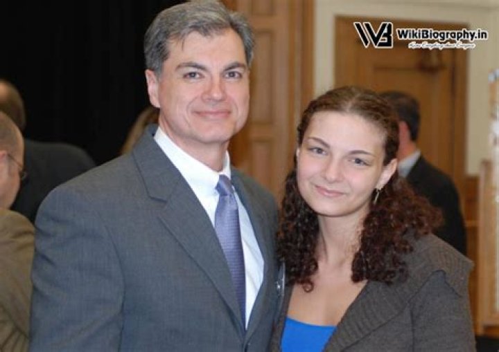 Judge Juan Merchan Wife Meet The Judge Presiding Trump Case