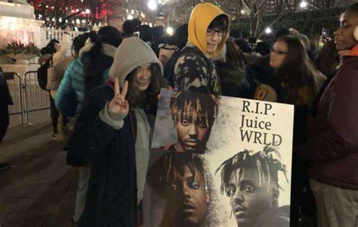 Juice WRLD fans uncover late rapper's old Instagram account