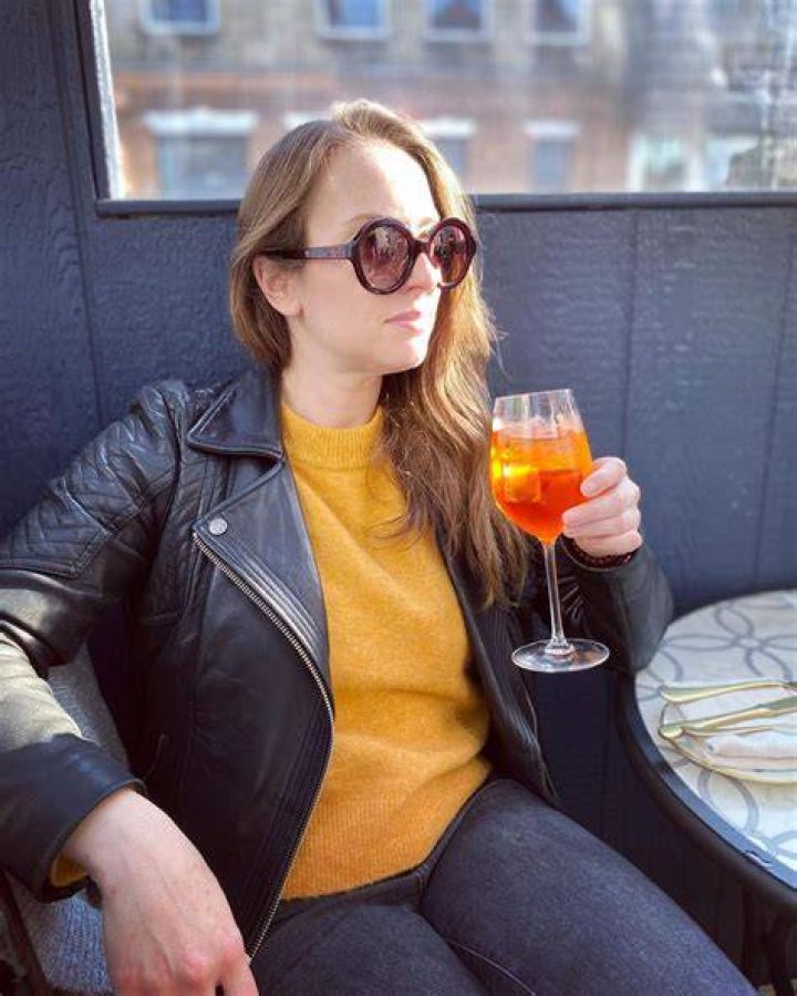 Julia Ioffe Wiki, Age, Biography, Education, Husband, Family, Career