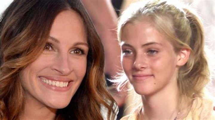 Julia Roberts And Kids Hit Disneyland Without Husband National Enquirer