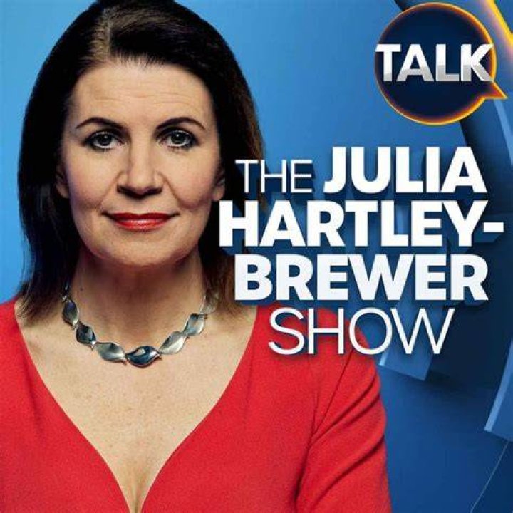 Julia Savage YouTube