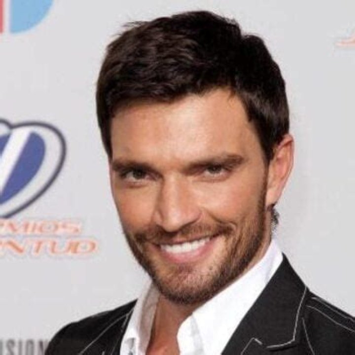 Julian Gil Net Worth, Biography and, Interesting Facts