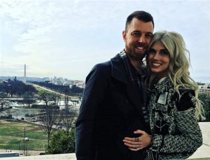 Julianna Zobrist 2021 Ian Happ Wife And Girlfriend How Is Julianna