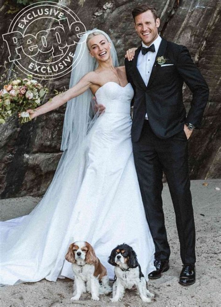 Julianne Hough and Brooks Laich’s Relationship Timeline