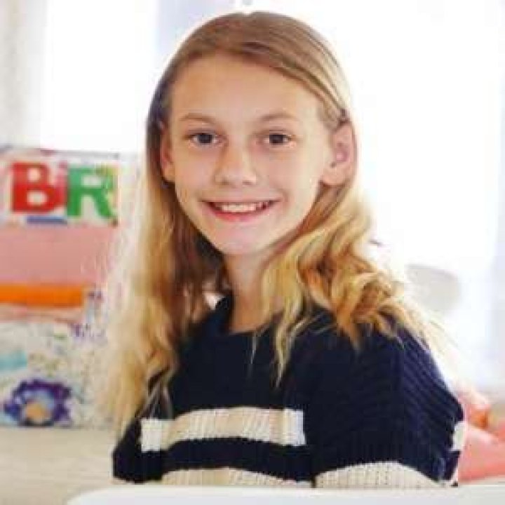 Julie Franke Birthday, Real Name, Age, Weight, Height, Family, Facts