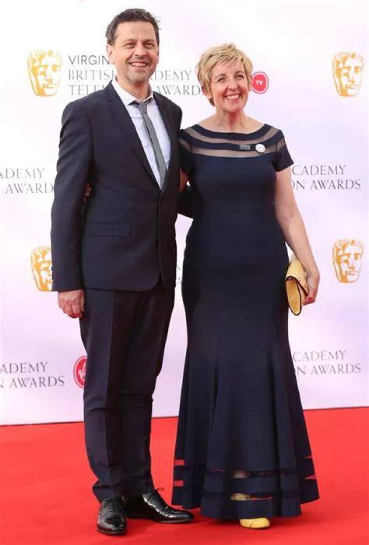 Julie Hesmondhalgh Family With Husband Ian And Two Daughters