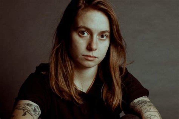 Julien Baker 5 Fast Facts You Need to Know