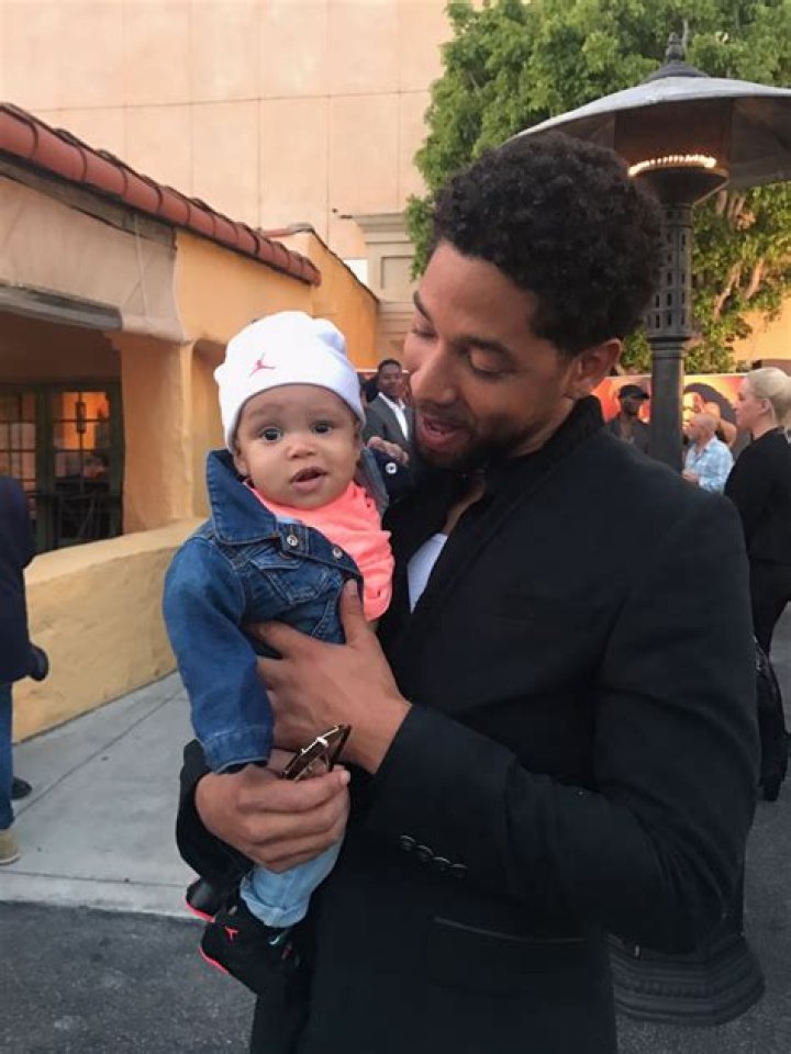 Jurnee SmollettBell A Baby Boy, Hunter Zion Essence