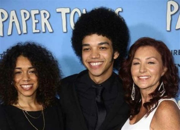 Justice Smith Parents Duilia Setacci And Wayne Smith