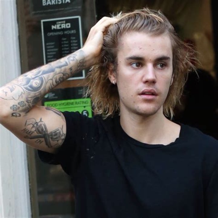 Justin Bieber Justin bieber long hair, Justin bieber neck tattoo