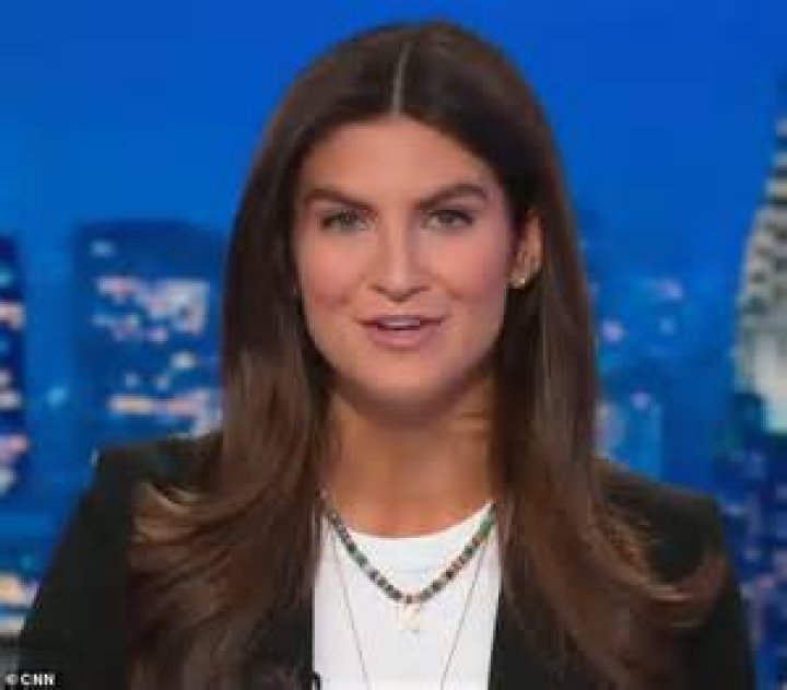 Kaitlan Collins Biography Company Salaries 2023