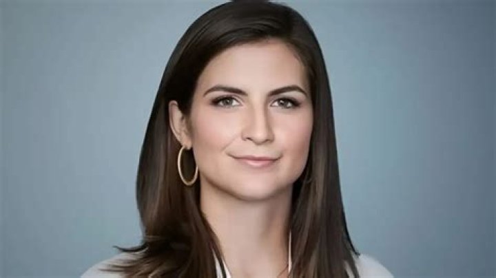Kaitlan Collins, BioWiki, Age, Height, Family, Husband, Salary, Net worth