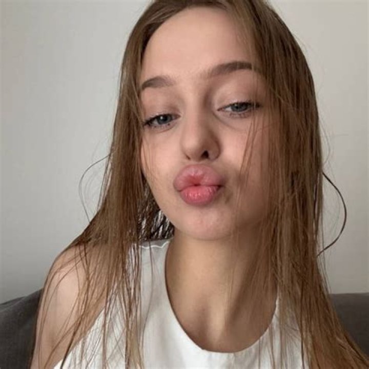 Kaitlyn krems nudes Onlyfans leaks